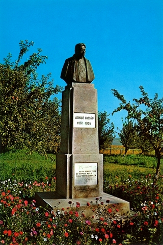 1171 - Vomuna George Enescu. Bustul lui G. Enescu